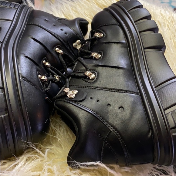 SOLD - Picture 3 of 5